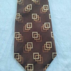 Alfani Brown Square Pattern 100% Pure Silk Men's Necktie Made In Italy